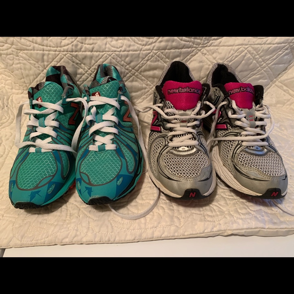 🍁 New Balance 2 pairs